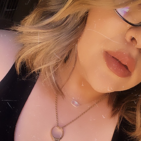 Meet your Posher, Shacely - Picture 1 of 1